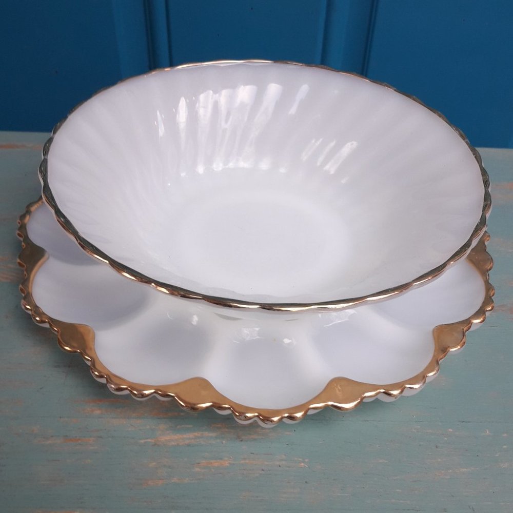 Milk Glass Bowl Egg Dish Set Gold Rimmed Vintage Fire King White Anchor Hocking - Picture 12 of 16